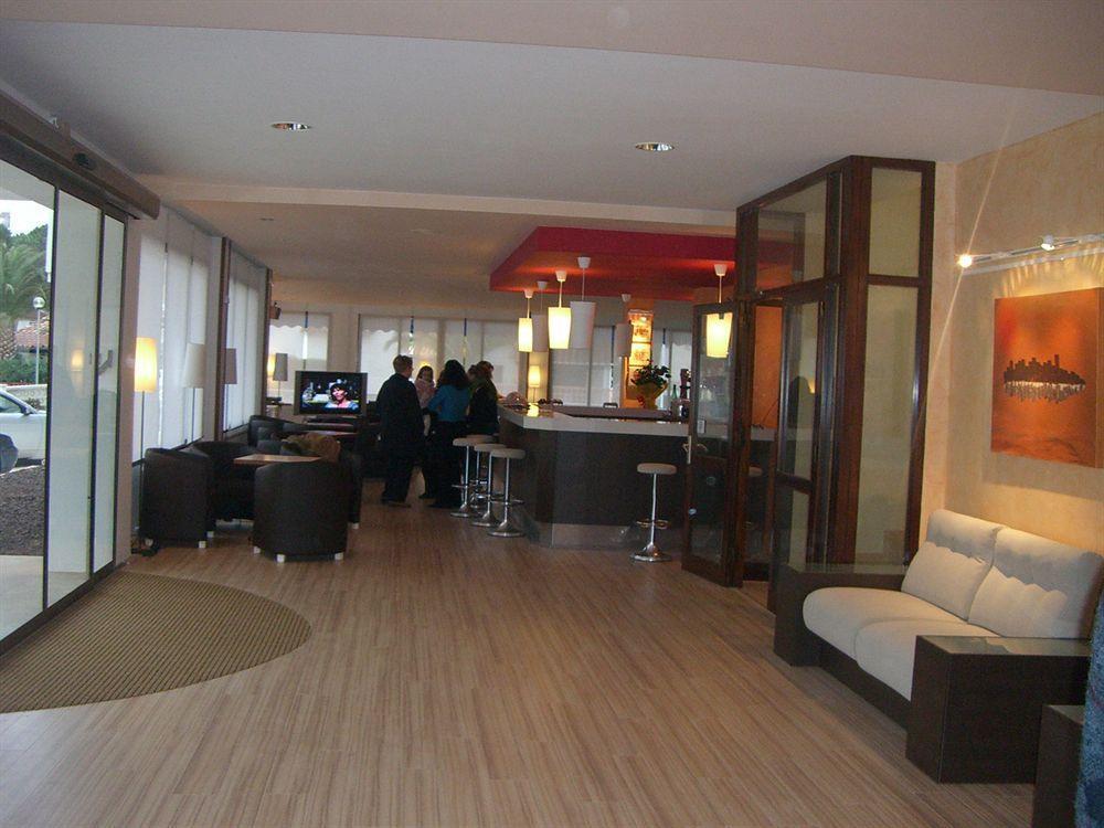 Bay Hotel Росес Екстер'єр фото