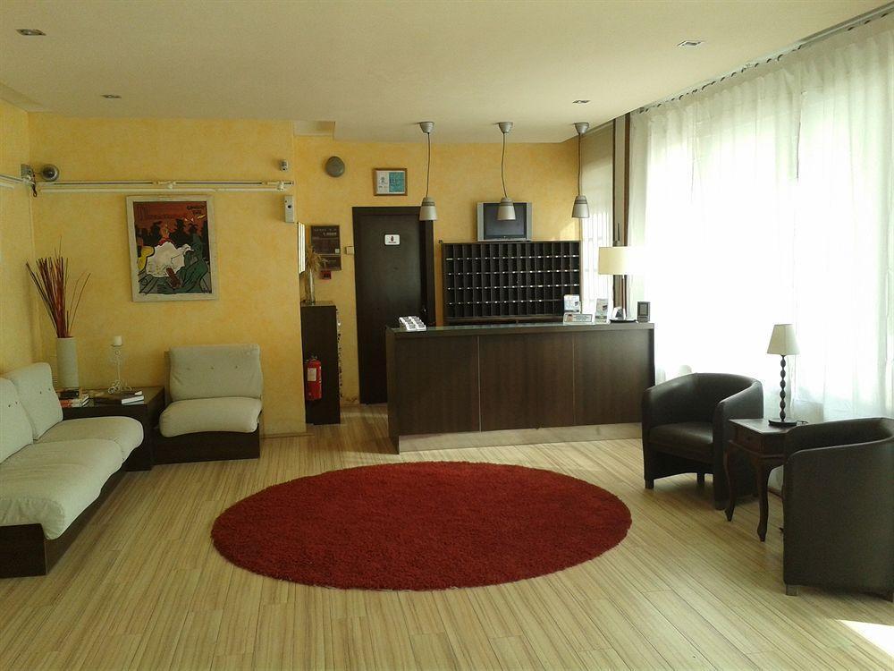 Bay Hotel Росес Екстер'єр фото